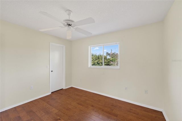 925 GULL ROAD, Venice, FL 34293