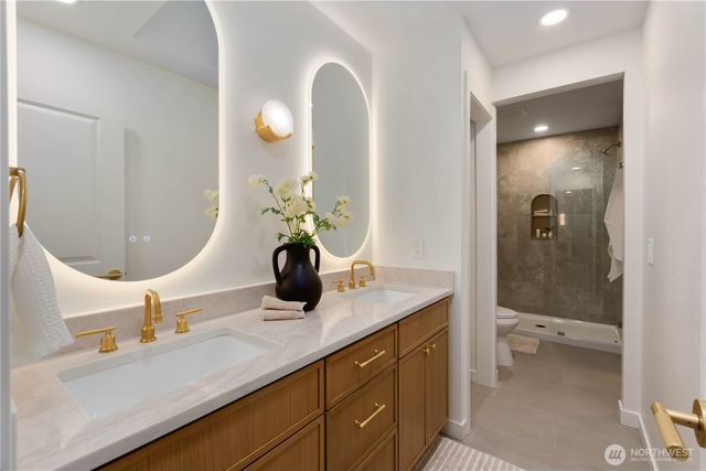 6817 193rd Avenue E, Bonney Lake, WA 98391
