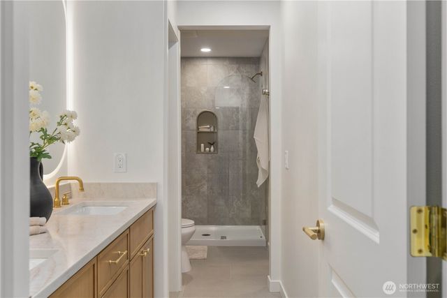 6817 193rd Avenue E, Bonney Lake, WA 98391