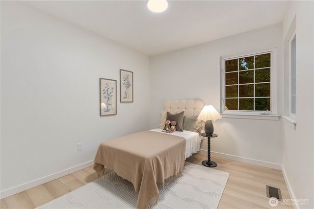 6817 193rd Avenue E, Bonney Lake, WA 98391