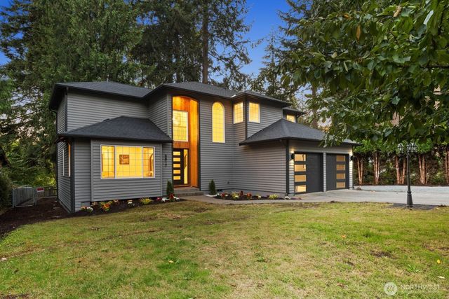 6817 193rd Avenue E, Bonney Lake, WA 98391