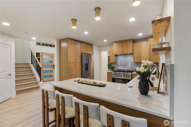 6817 193rd Avenue E, Bonney Lake, WA 98391