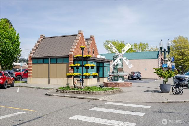 1291 Garden Circle, Lynden, WA 98264