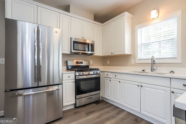 3658 Deer Trail NW, Kennesaw, GA 30144