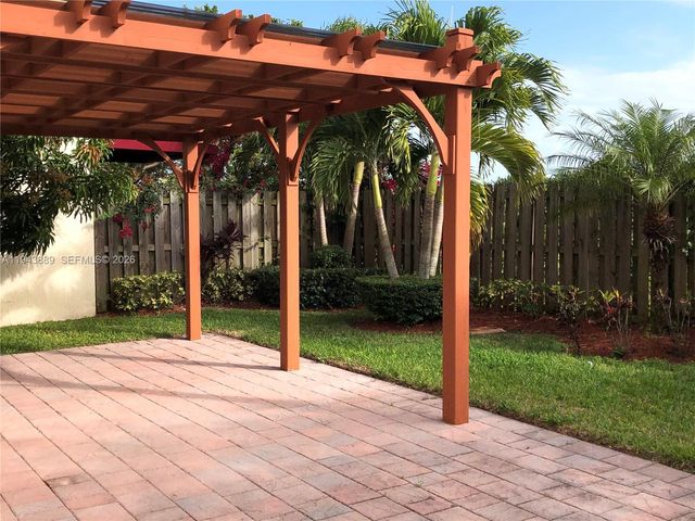 9132 SW 227th Ln, Cutler Bay, FL 33190