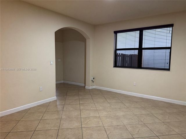 9132 SW 227th Ln, Cutler Bay, FL 33190