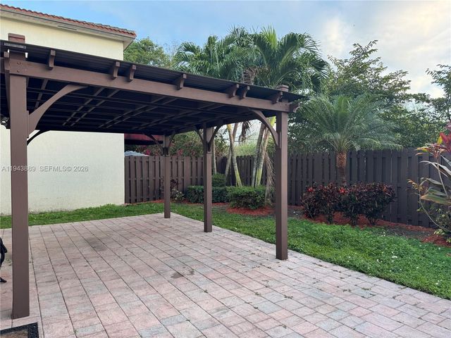 9132 SW 227th Ln, Cutler Bay, FL 33190