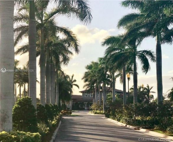 9132 SW 227th Ln, Cutler Bay, FL 33190