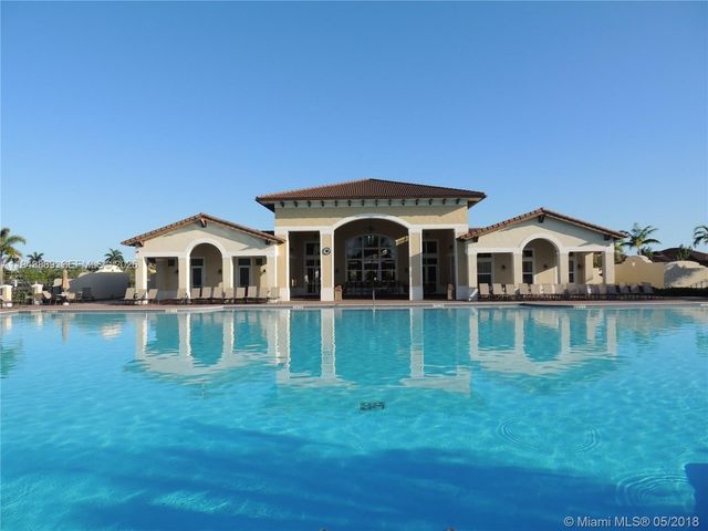 9132 SW 227th Ln, Cutler Bay, FL 33190