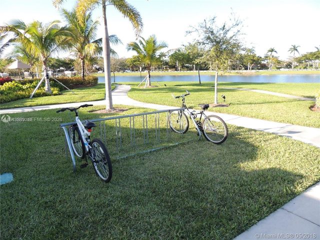 9132 SW 227th Ln, Cutler Bay, FL 33190