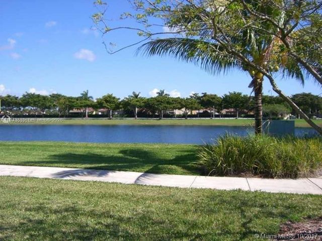 9132 SW 227th Ln, Cutler Bay, FL 33190