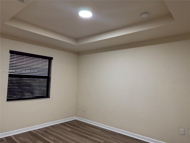 9132 SW 227th Ln, Cutler Bay, FL 33190