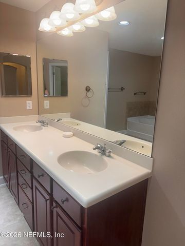 6126 CLEARSKY Drive, Jacksonville, FL 32258
