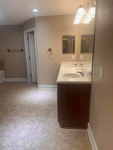 6126 CLEARSKY Drive, Jacksonville, FL 32258