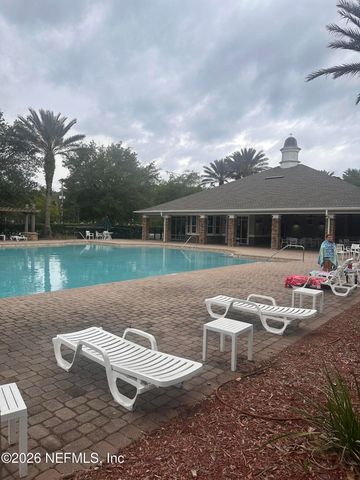 6126 CLEARSKY Drive, Jacksonville, FL 32258