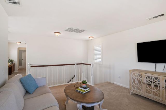 4160 N Berkeley Ave, Turlock, CA 95382