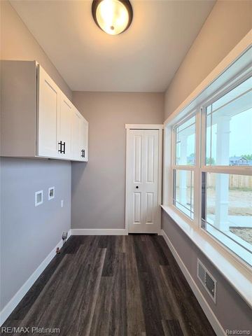 6254 Brook Stone Lane, Linden, MI 48451