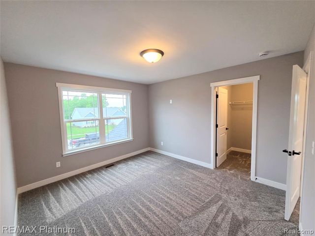 6254 Brook Stone Lane, Linden, MI 48451