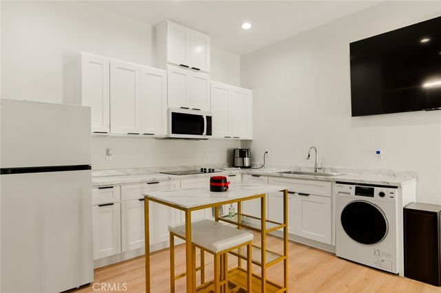 2499 Sierra, Upland, CA 91784