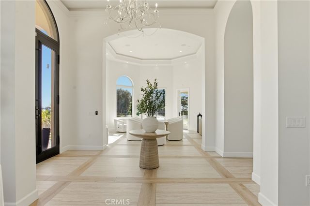 2499 Sierra, Upland, CA 91784