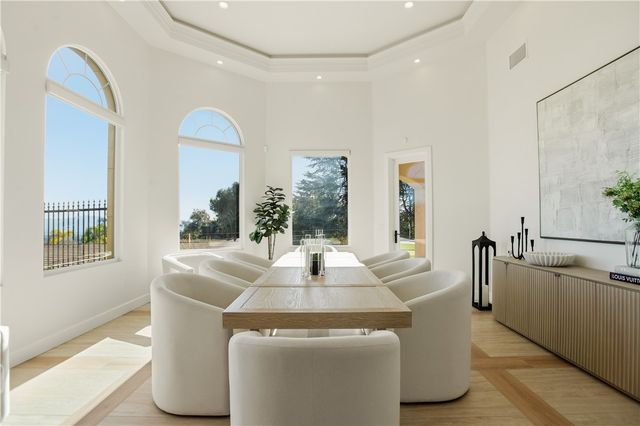 2499 Sierra, Upland, CA 91784