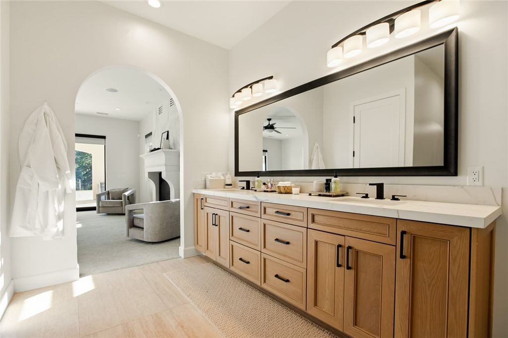 Image 27 of property listing at 2499 Sierra, Upland, CA 91784