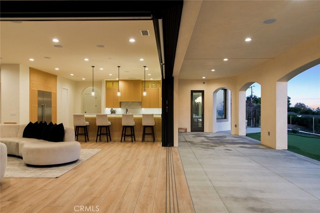 Image 34 of property listing at 2499 Sierra, Upland, CA 91784