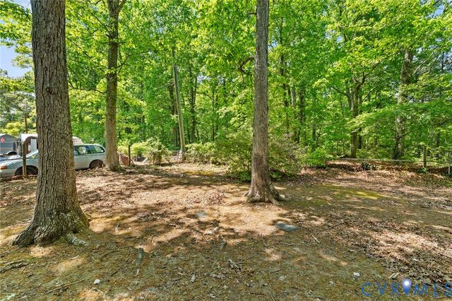2800 Lauradale Ln, Richmond, VA 23234