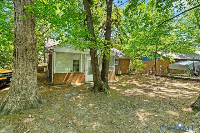 2800 Lauradale Ln, Richmond, VA 23234
