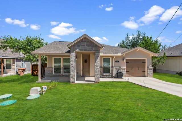 1101 CEDAR BND, Canyon Lake, TX 78133