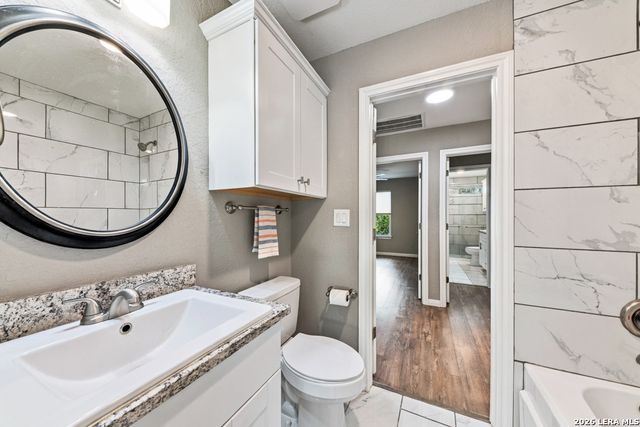 1101 CEDAR BND, Canyon Lake, TX 78133