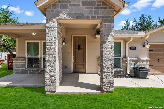 1101 CEDAR BND, Canyon Lake, TX 78133