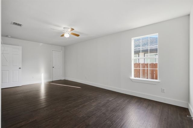 4302 Roberts Street, Greenville, TX 75401