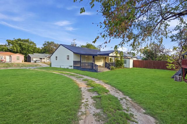 4302 Roberts Street, Greenville, TX 75401