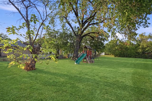 4302 Roberts Street, Greenville, TX 75401