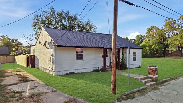 4302 Roberts Street, Greenville, TX 75401
