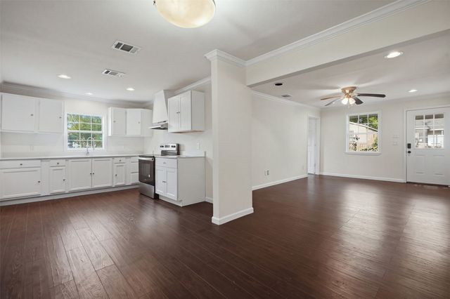 4302 Roberts Street, Greenville, TX 75401