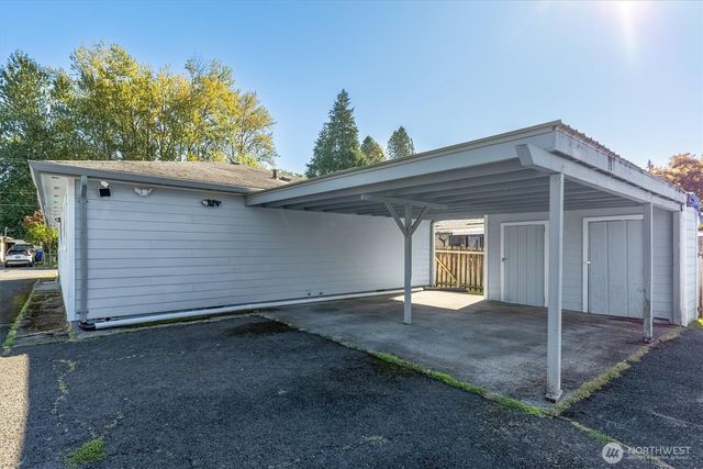 1111 N 4th Avenue, Kelso, WA 98626