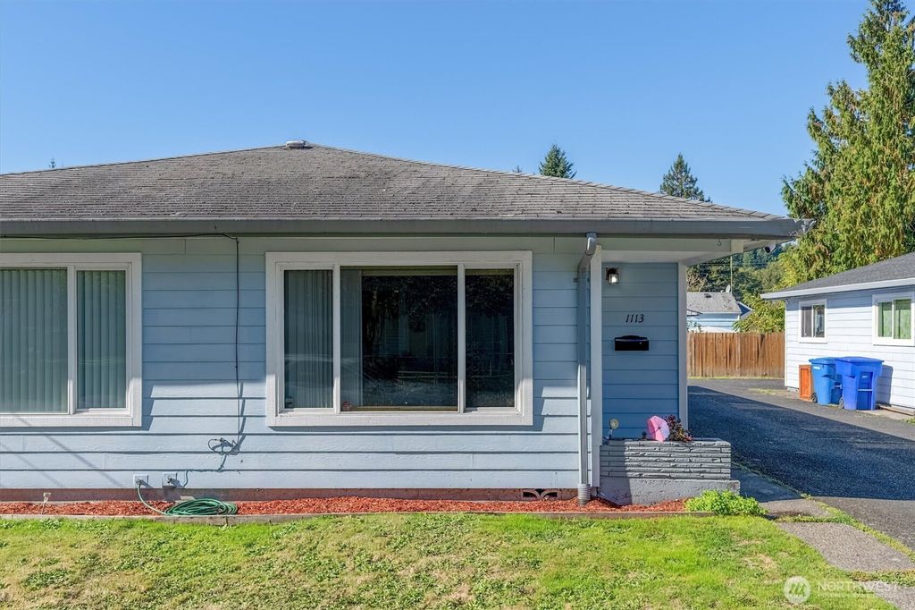 1111 N 4th Avenue, Kelso, WA 98626