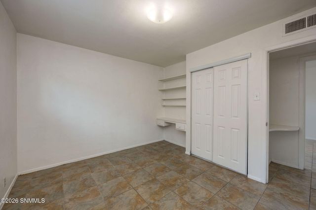 2030 Chilton Drive, Las Cruces, NM 88001