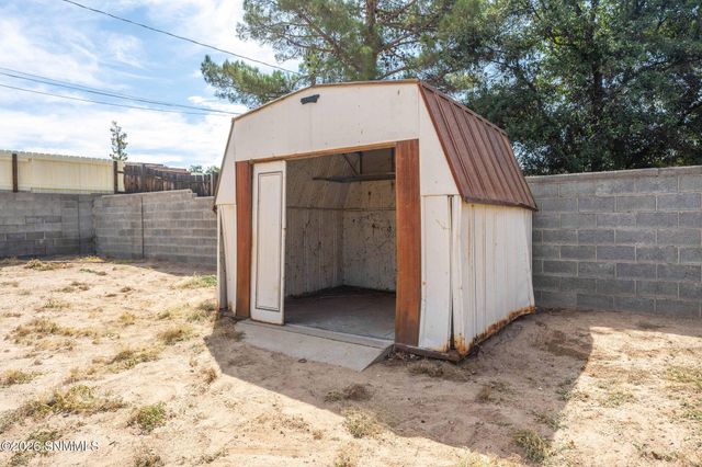2030 Chilton Drive, Las Cruces, NM 88001