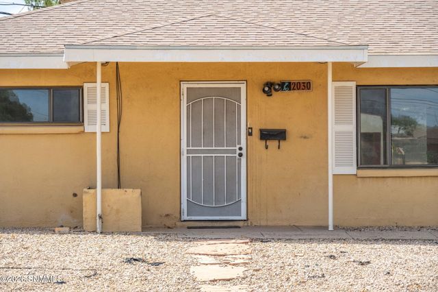 2030 Chilton Drive, Las Cruces, NM 88001