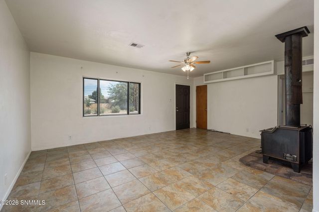 2030 Chilton Drive, Las Cruces, NM 88001