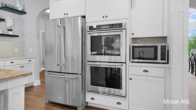 5220 Canyon River Drive NE, Ada, MI 49301