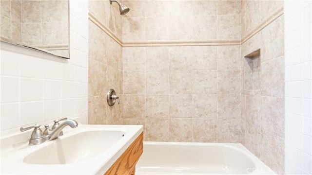 5449 E Fairbrook, Long Beach, CA 90815