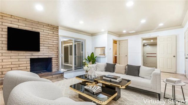 5449 E Fairbrook, Long Beach, CA 90815