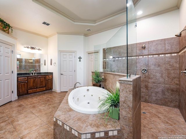 14402 Contour Place, Helotes, TX 78023