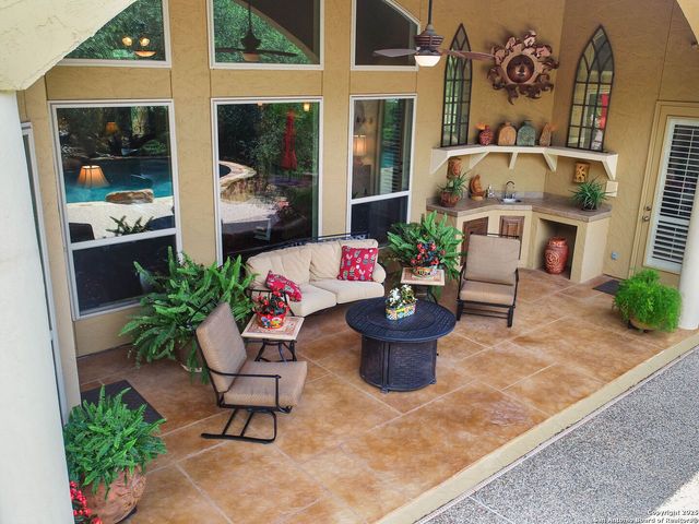 14402 Contour Place, Helotes, TX 78023