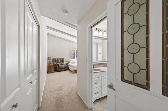 16780 Jeffrey Avenue N, Hugo, MN 55038