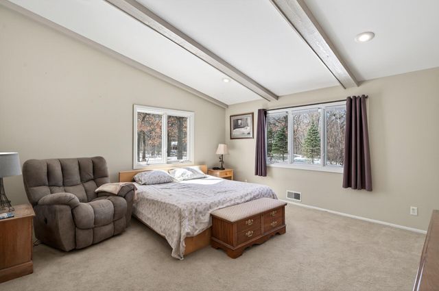 16780 Jeffrey Avenue N, Hugo, MN 55038